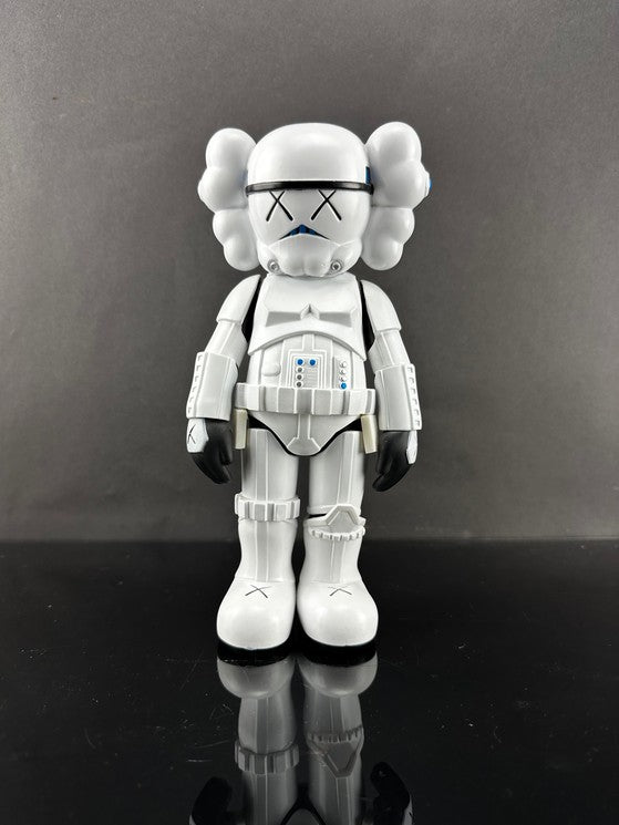 Kaws Vinyl Figures: Van Kaws Original tot BFF, Astro Boy, Storm Trooper en Meer – Voeg Iconische Kunst Toe aan Je Interieur! - Shiptora